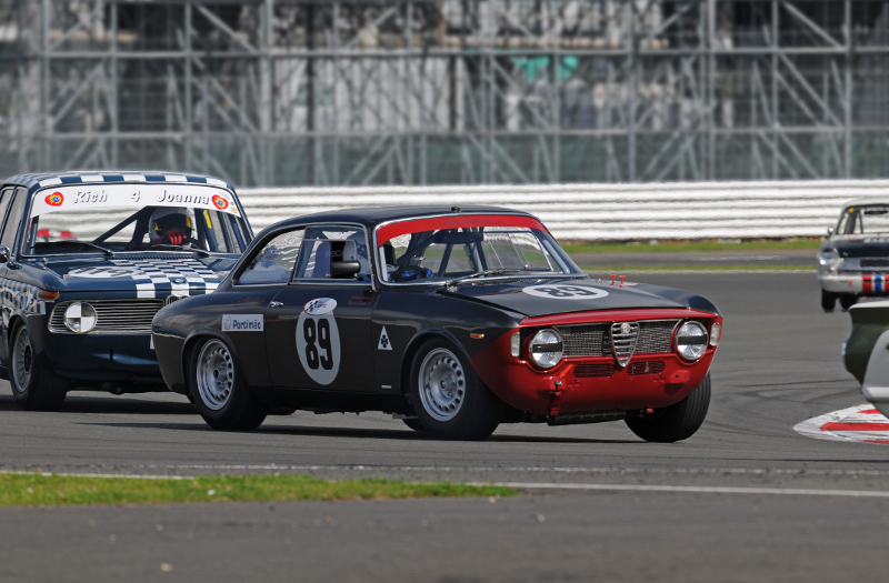 Alfaholics FIA 1600 GTA Races At Silverstone Classic 2011 Classic Alfa 