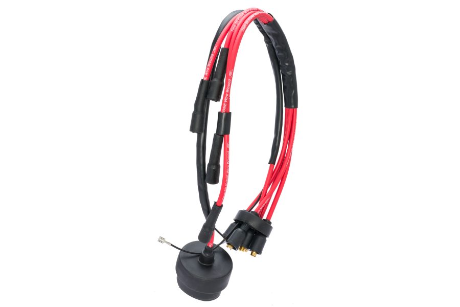 HT Leads • Red