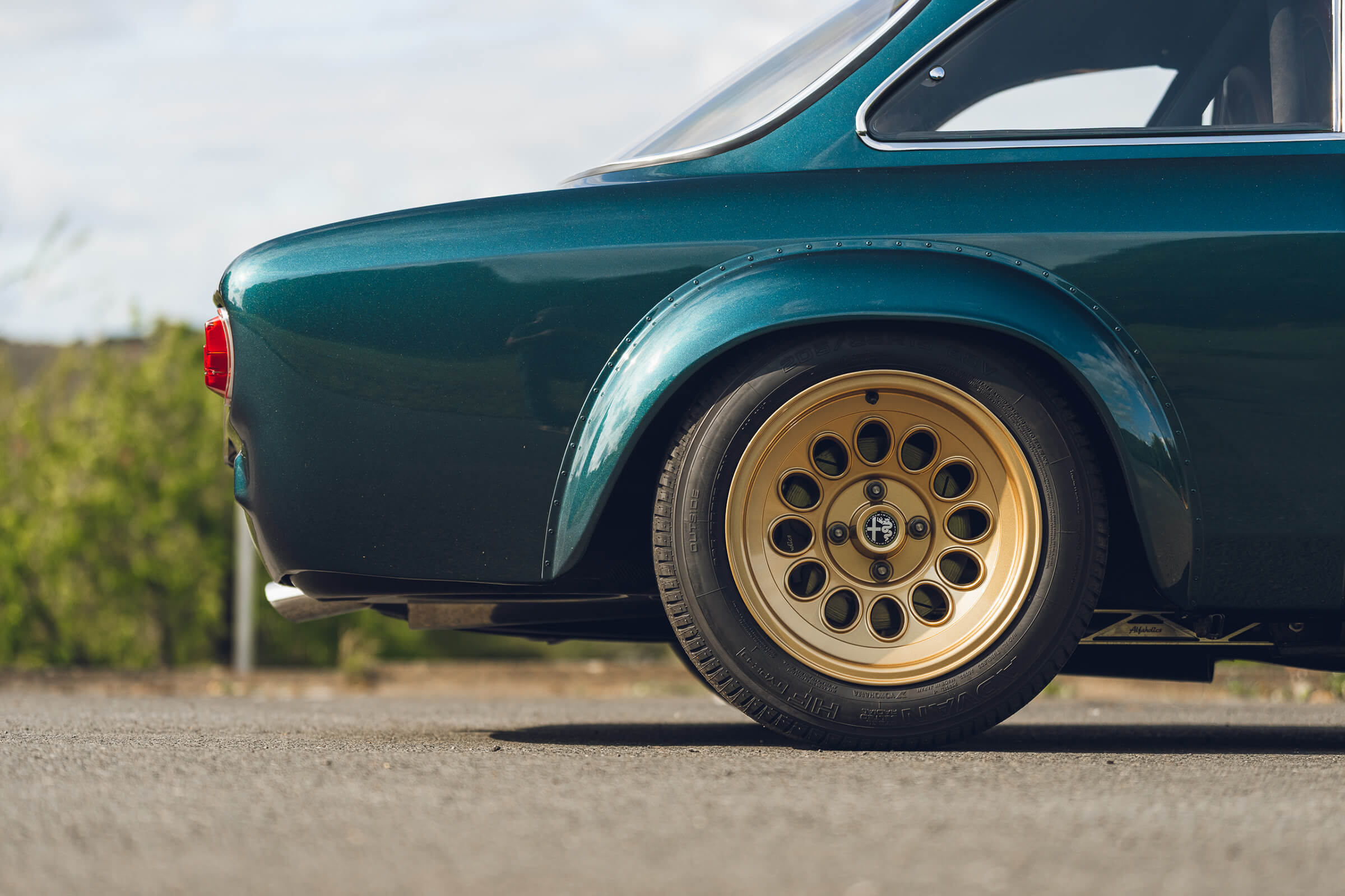 Wheel • 8 x 15″ Gold • GTAm Wheel • 8 x 15″ Gold • GTAm