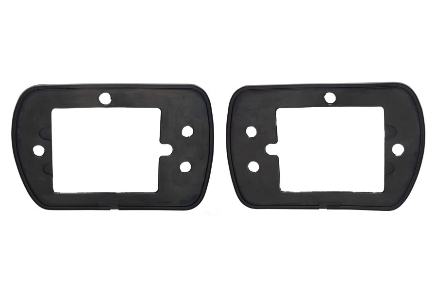 Rear Light Seals • Early 1750 GTV