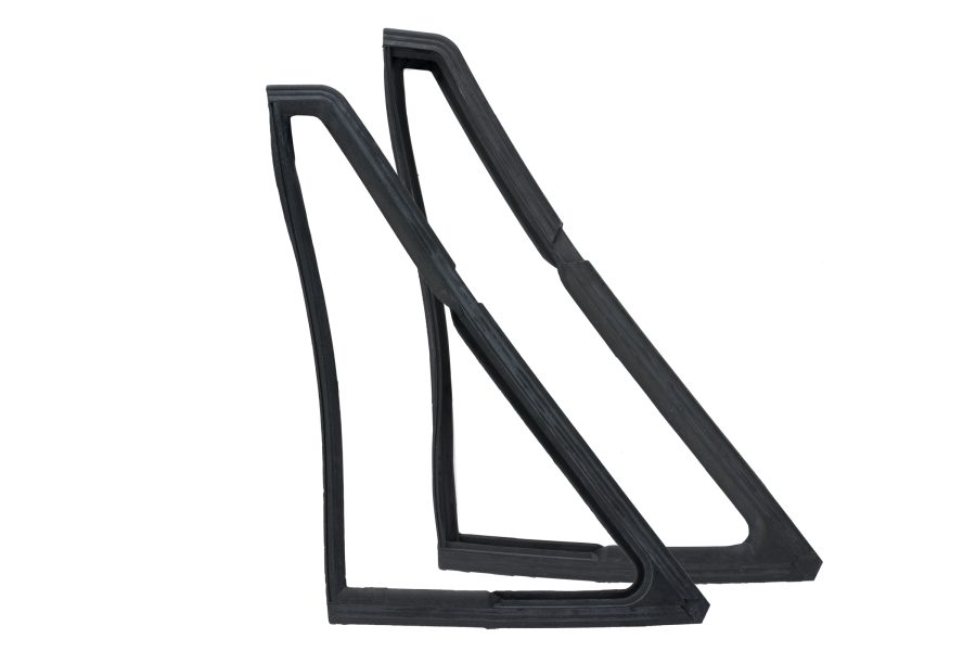 Quarterlight Seal • Roundtail