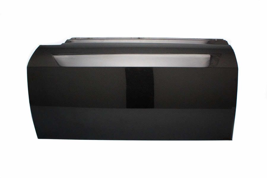 Door • Carbon Fibre • Late