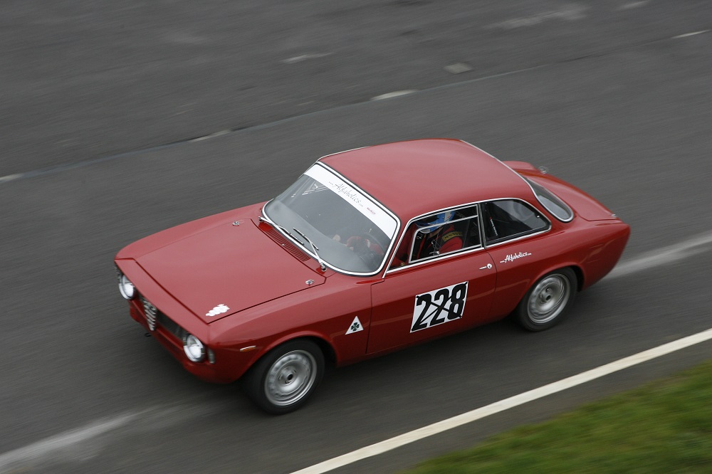 Alfaholics 14Th Spring Track Day - Castle Combe 11Th April 2015