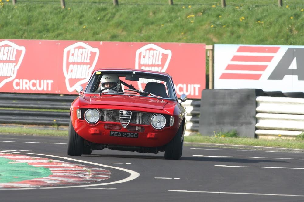 Alfaholics track day (2018) through the eyes of an intern…