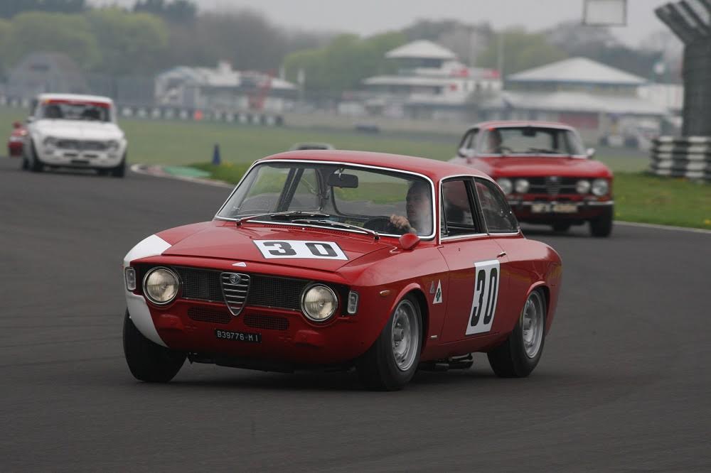 Alfaholics track day (2018) through the eyes of an intern…