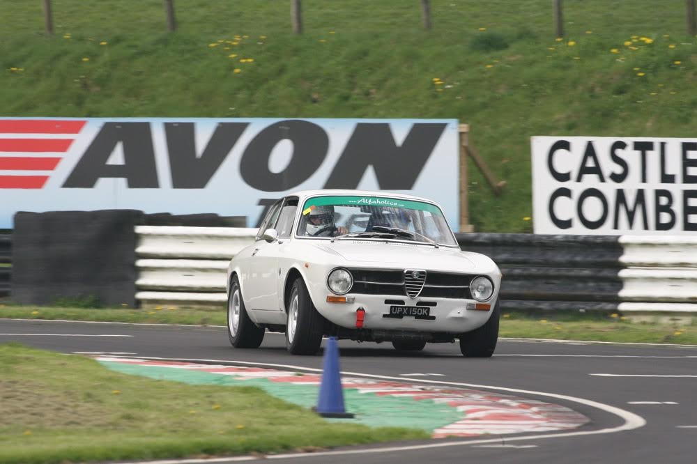 Alfaholics track day (2018) through the eyes of an intern…