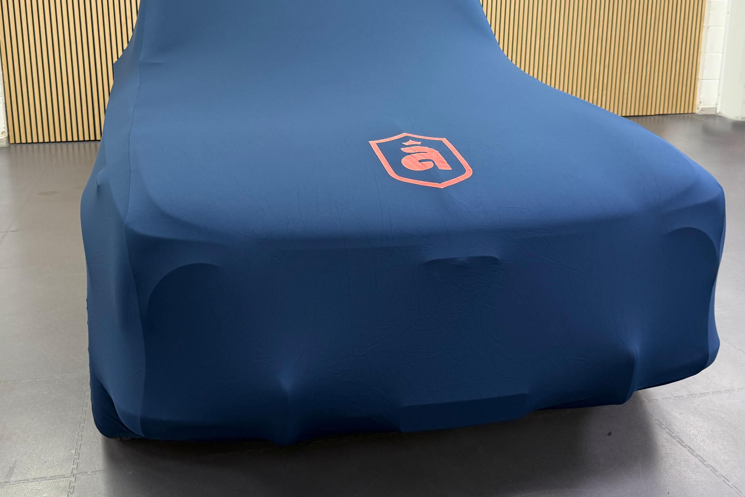 Car Cover • Saloon Car Cover • Saloon