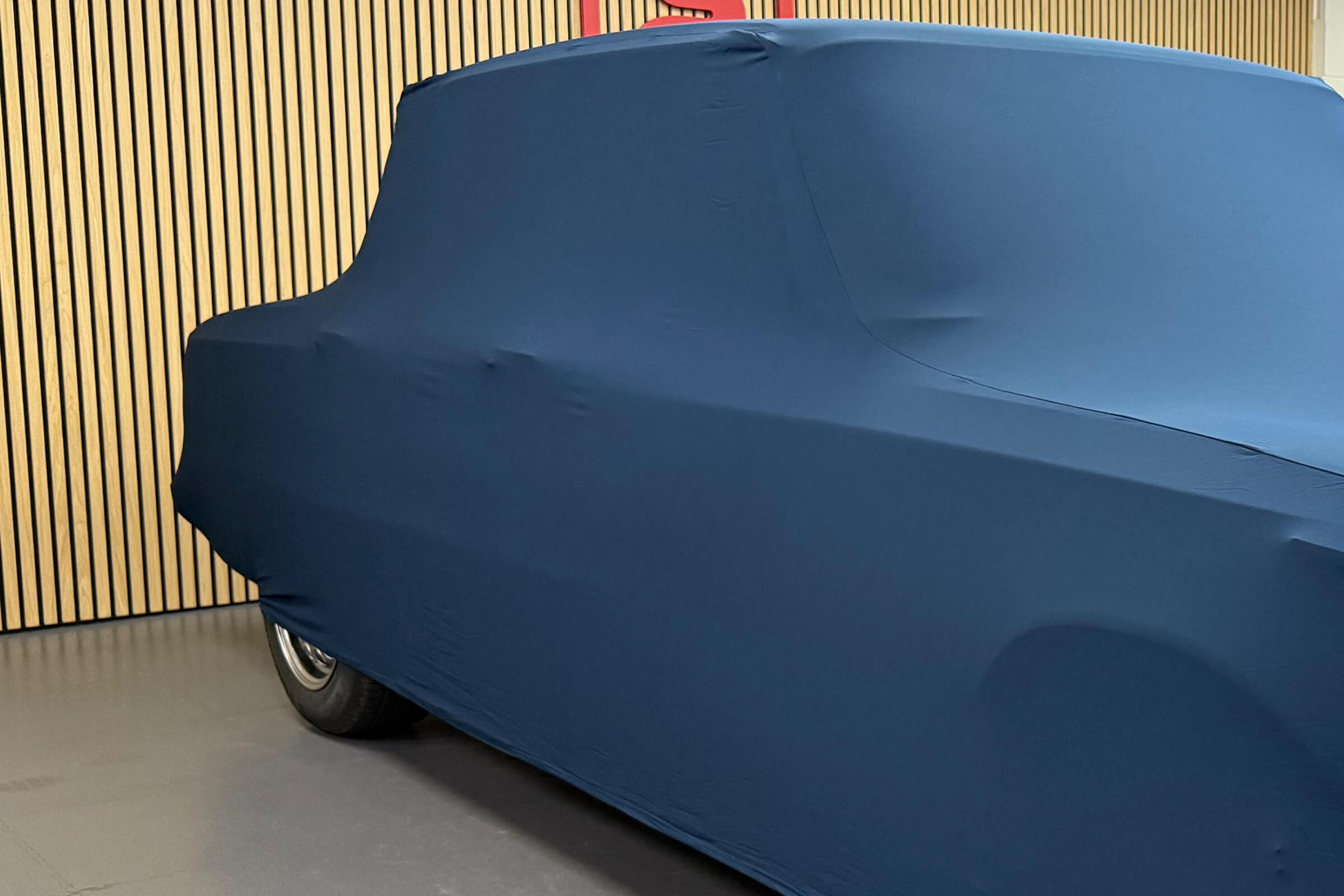 Car Cover • Saloon Car Cover • Saloon